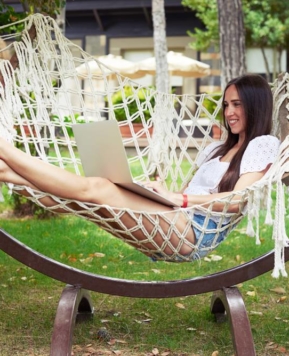 3 główne powody, dla których warto kupić wygodny hamak do ogrodu lub na balkon