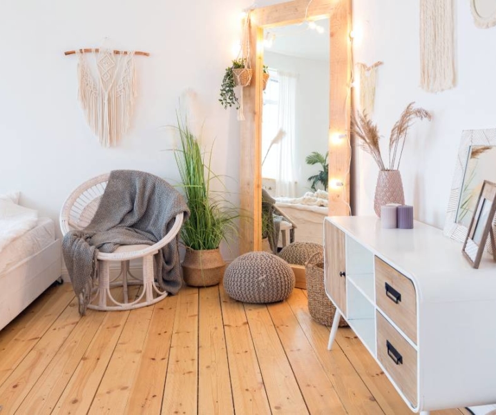 Wykorzystaj zestawy mebli ogrodowych także zimą! Ustaw je w salonie!